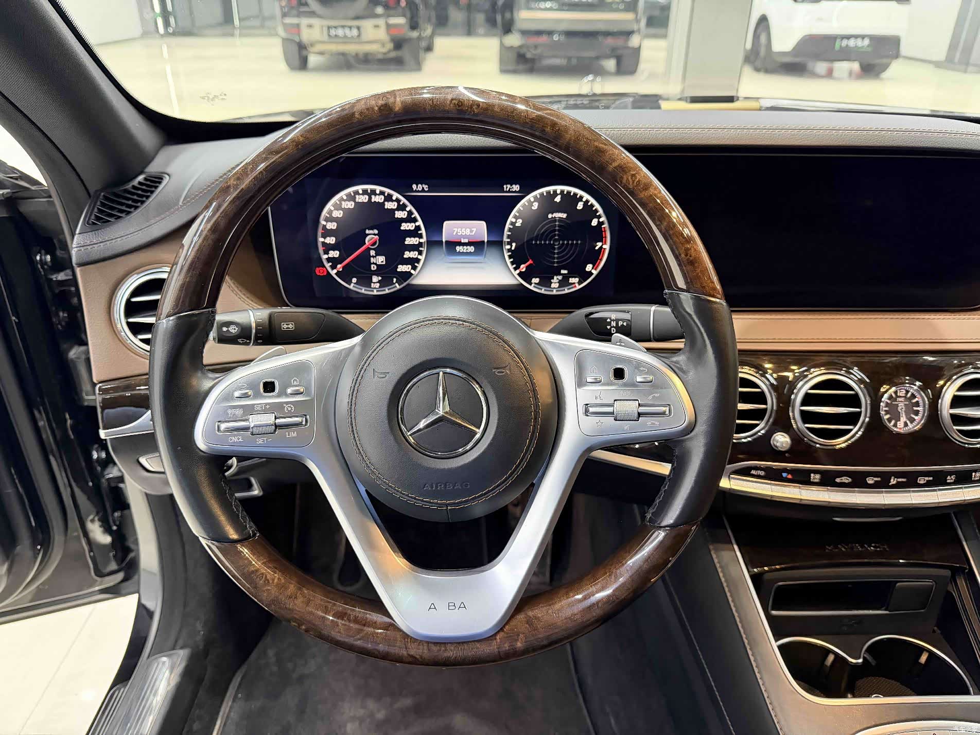 Maybach S-Class, 2019 13