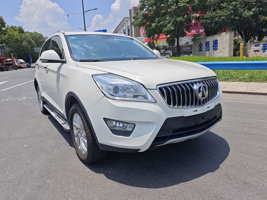 BAIC S50