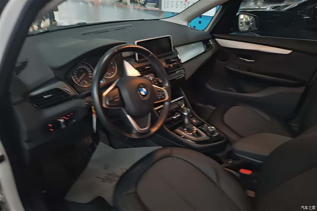 BMW 2 Series, 2017 12
