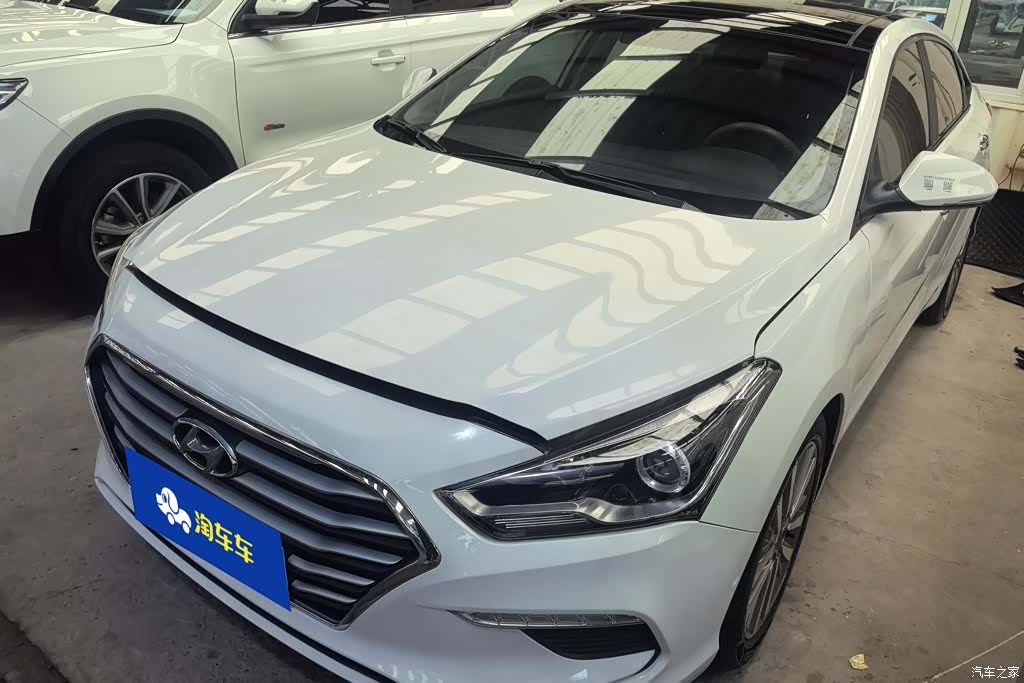 Hyundai GLS, 2017 1