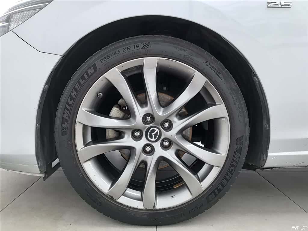 Mazda Atenza, 2017 17