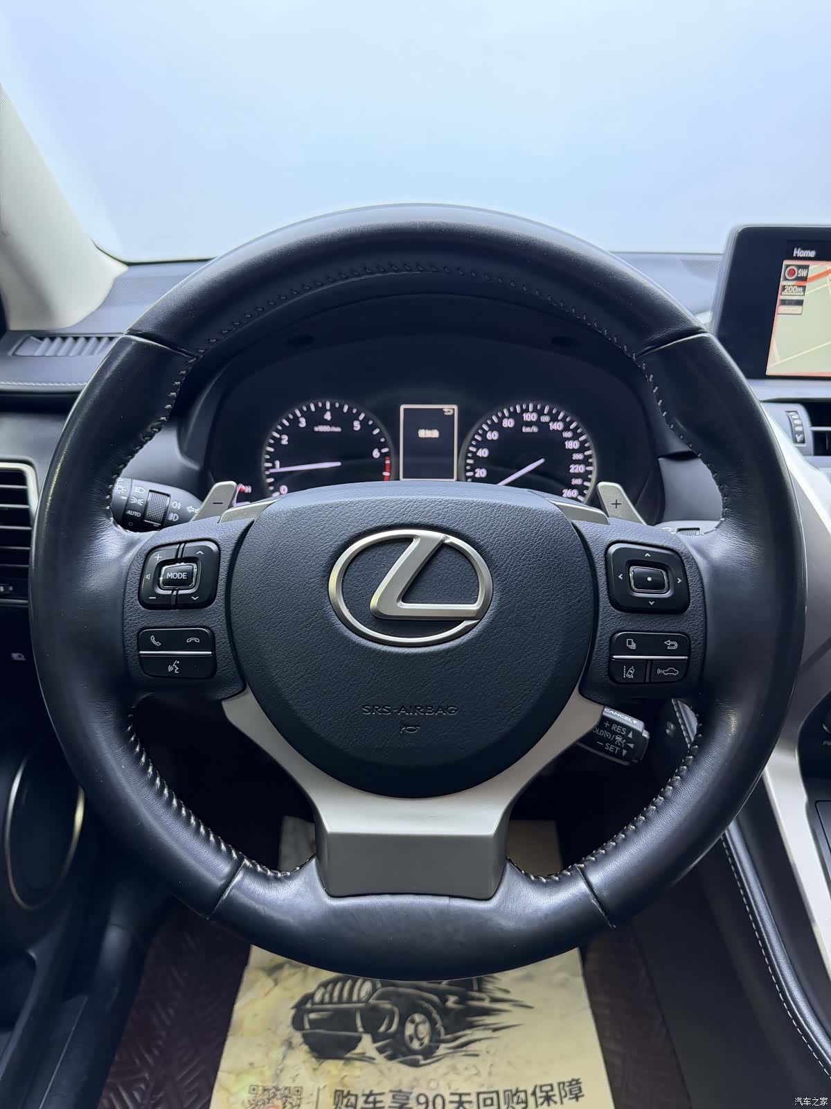 Lexus NX, 2019 16