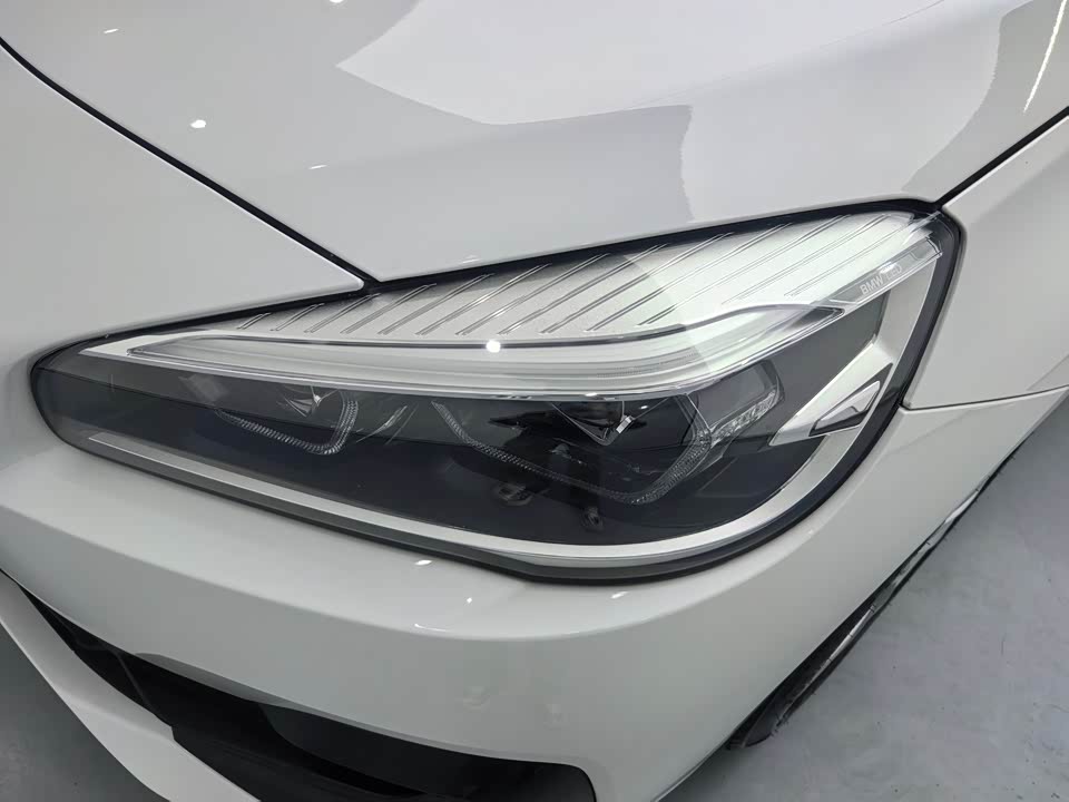 BMW 2 series station wagon