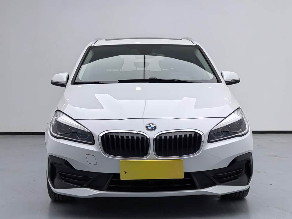 BMW 2 series station wagon