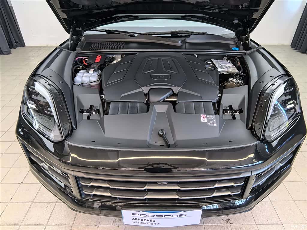 Porsche Cayenne, 2025 25