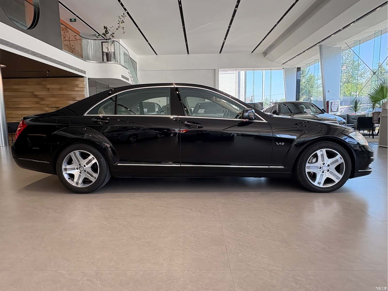 Mercedes-Benz S-Class, 2012 4