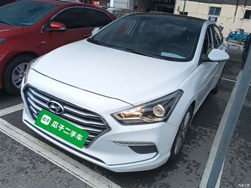 Hyundai GLS, 2017 1
