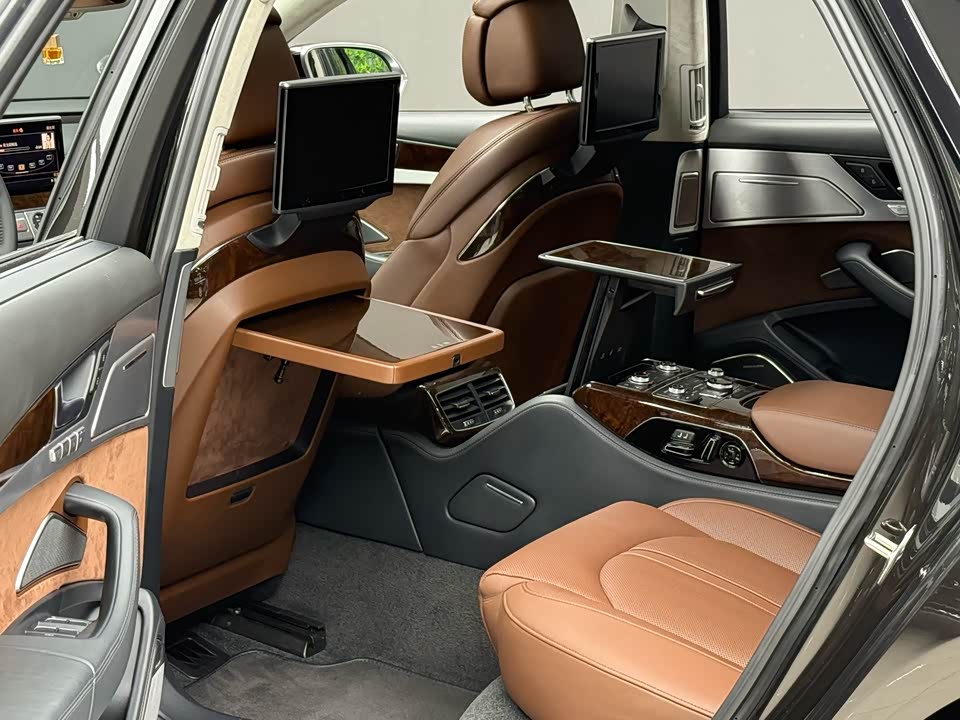Audi A8 Audi A8