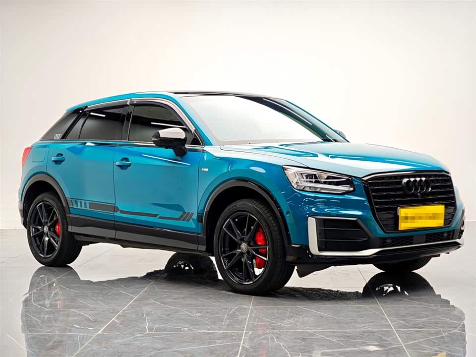 Audi Q2L