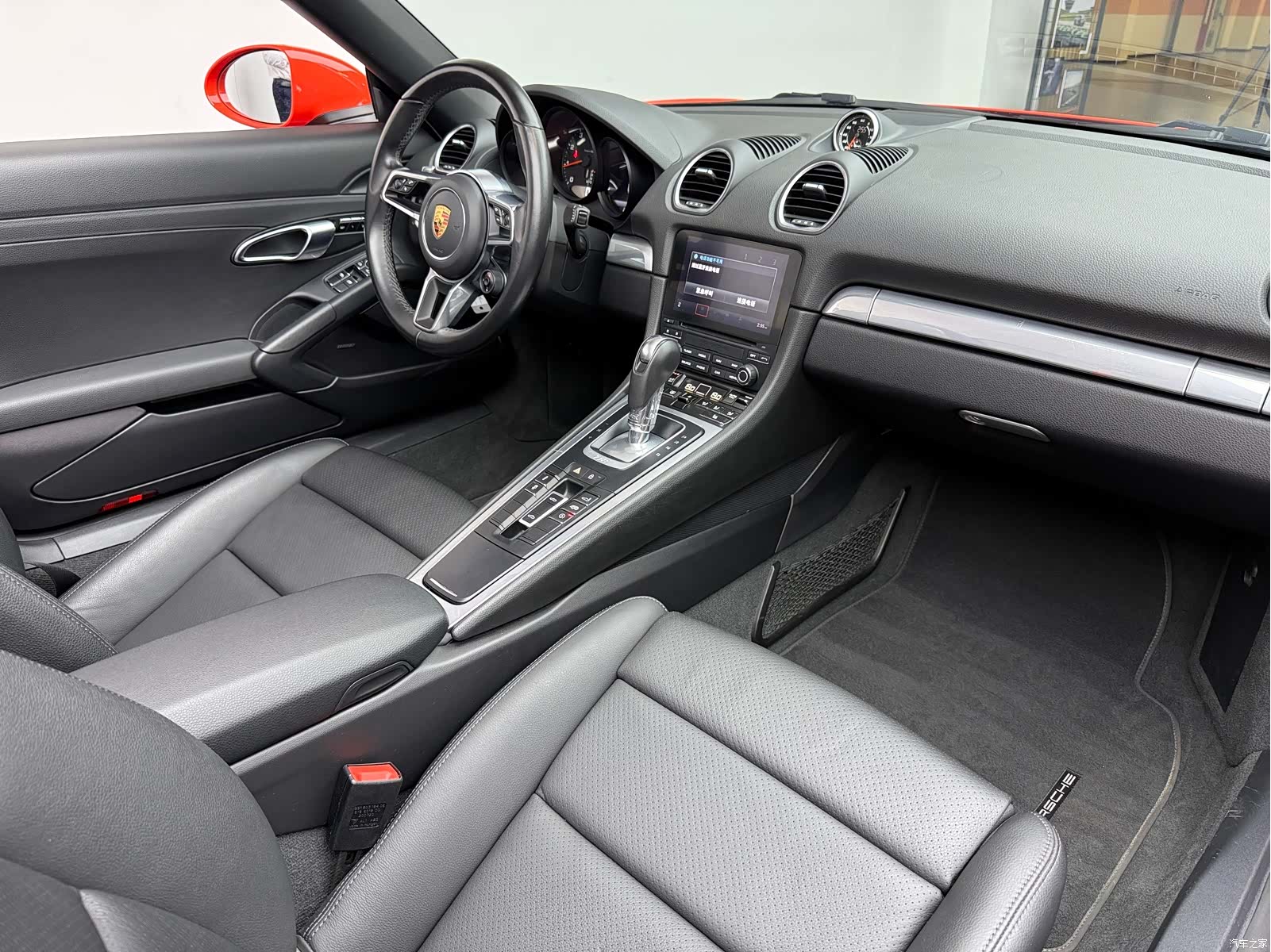 Porsche Boxster, 2021 12