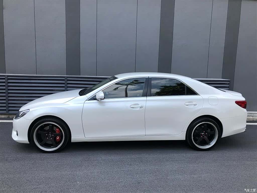 Toyota 2.5S, 2015 11