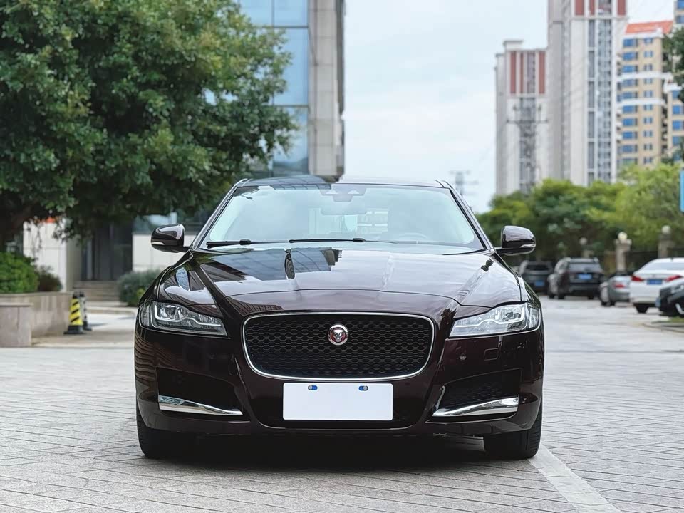 Jaguar XFL Jaguar XFL