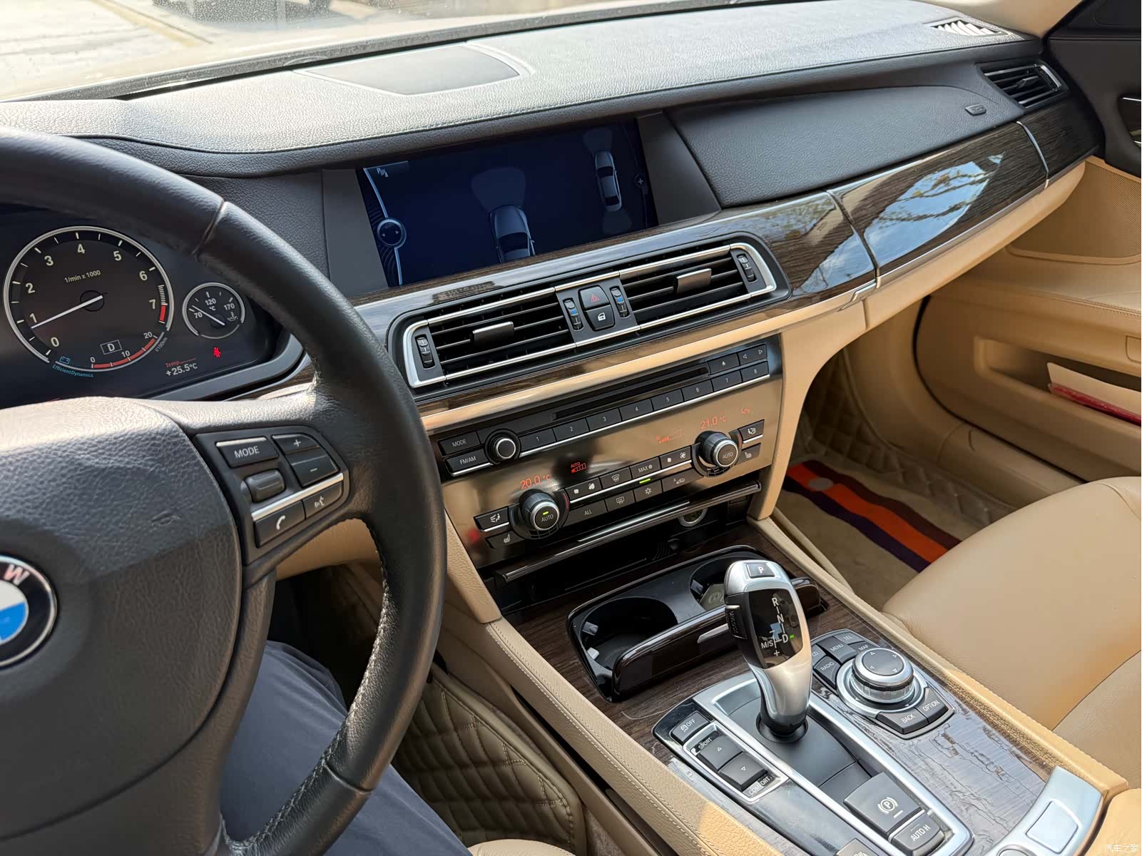 BMW 7 Series, 2011 26