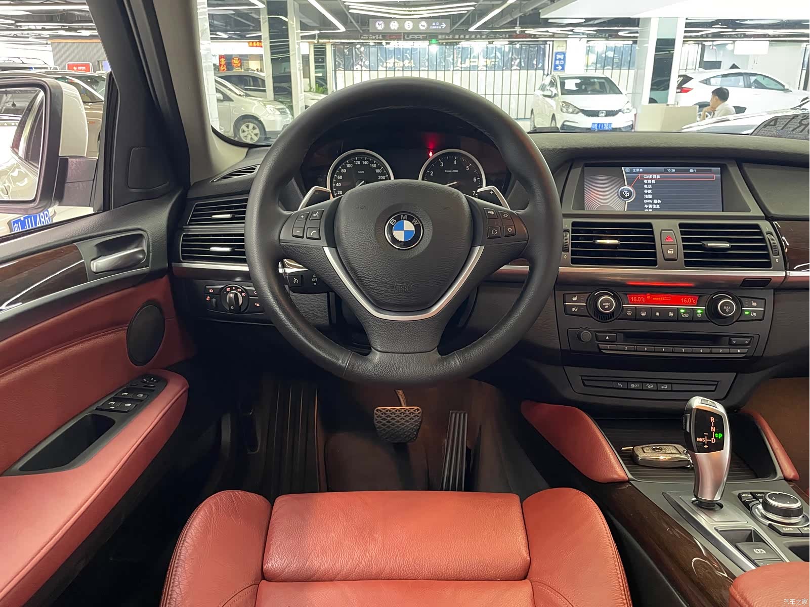 BMW X6, 2013 12