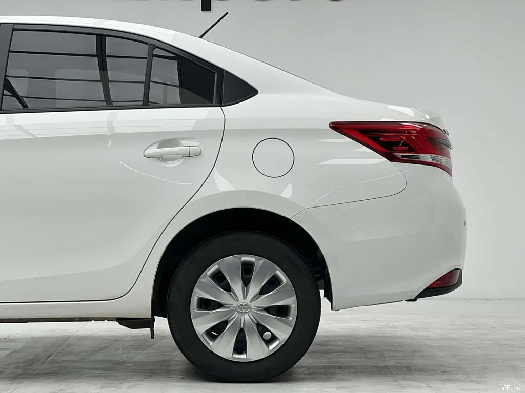 Toyota Yaris, 2022 14