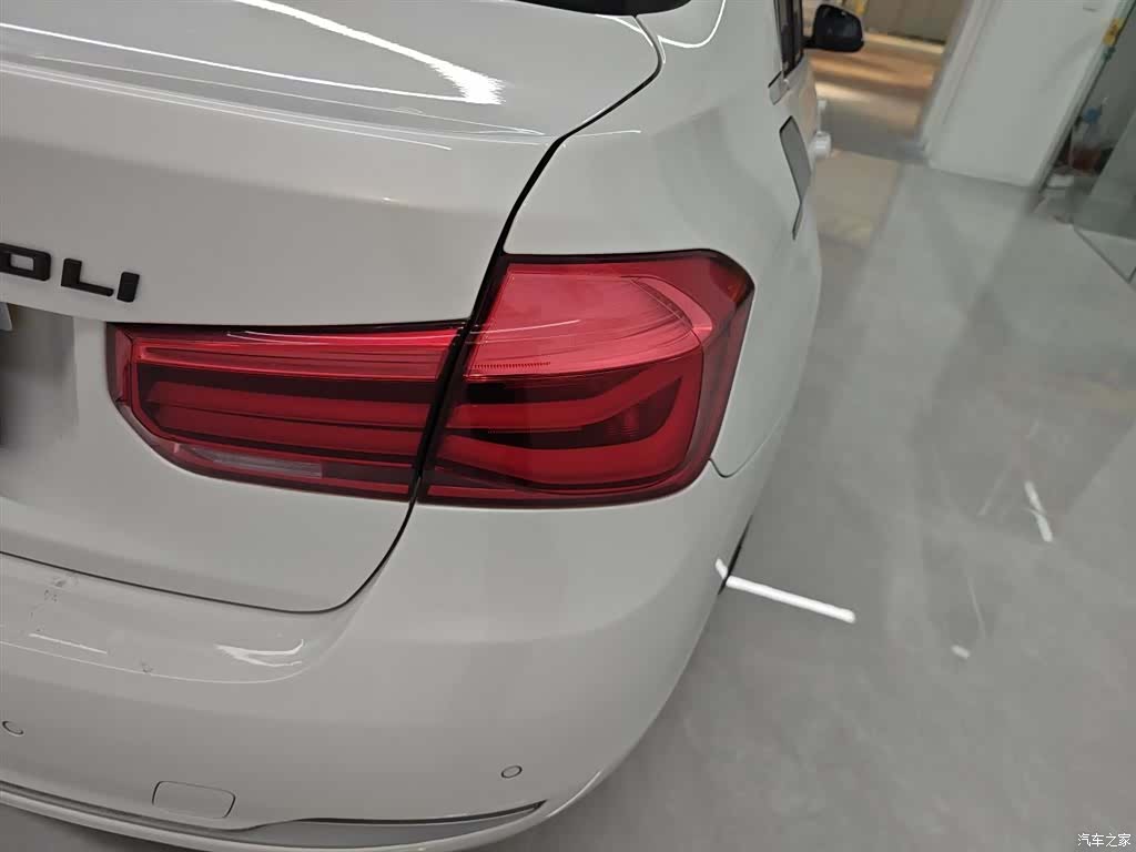 BMW 3 Series, 2018 8