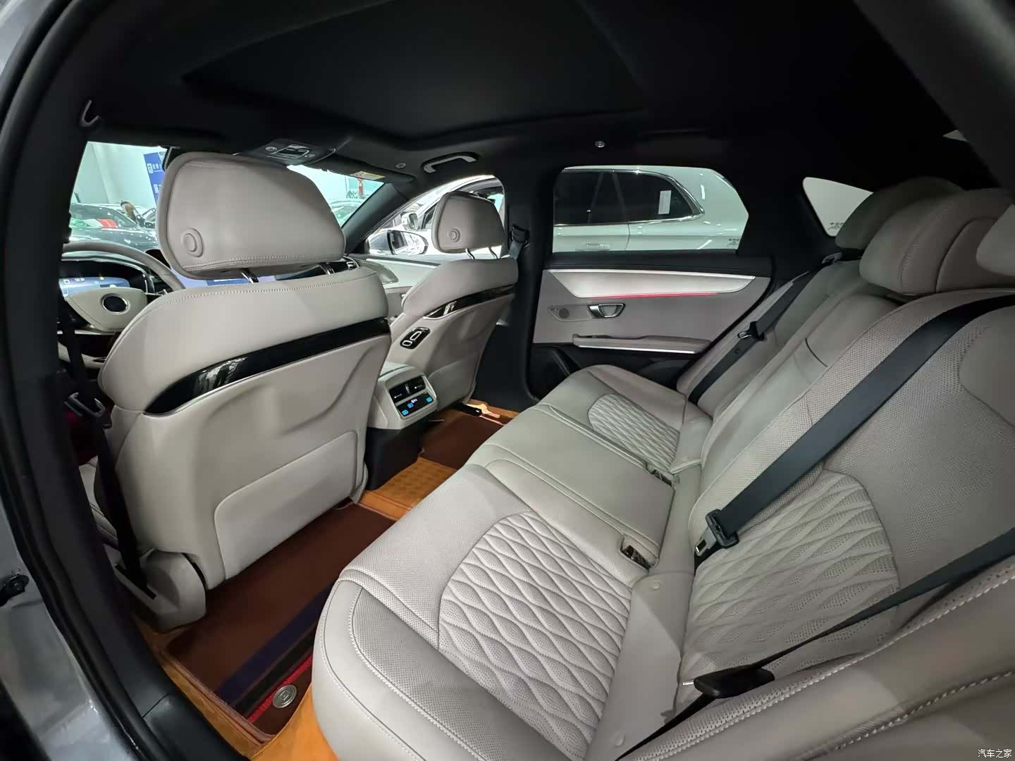 BYD Han, 2025 6