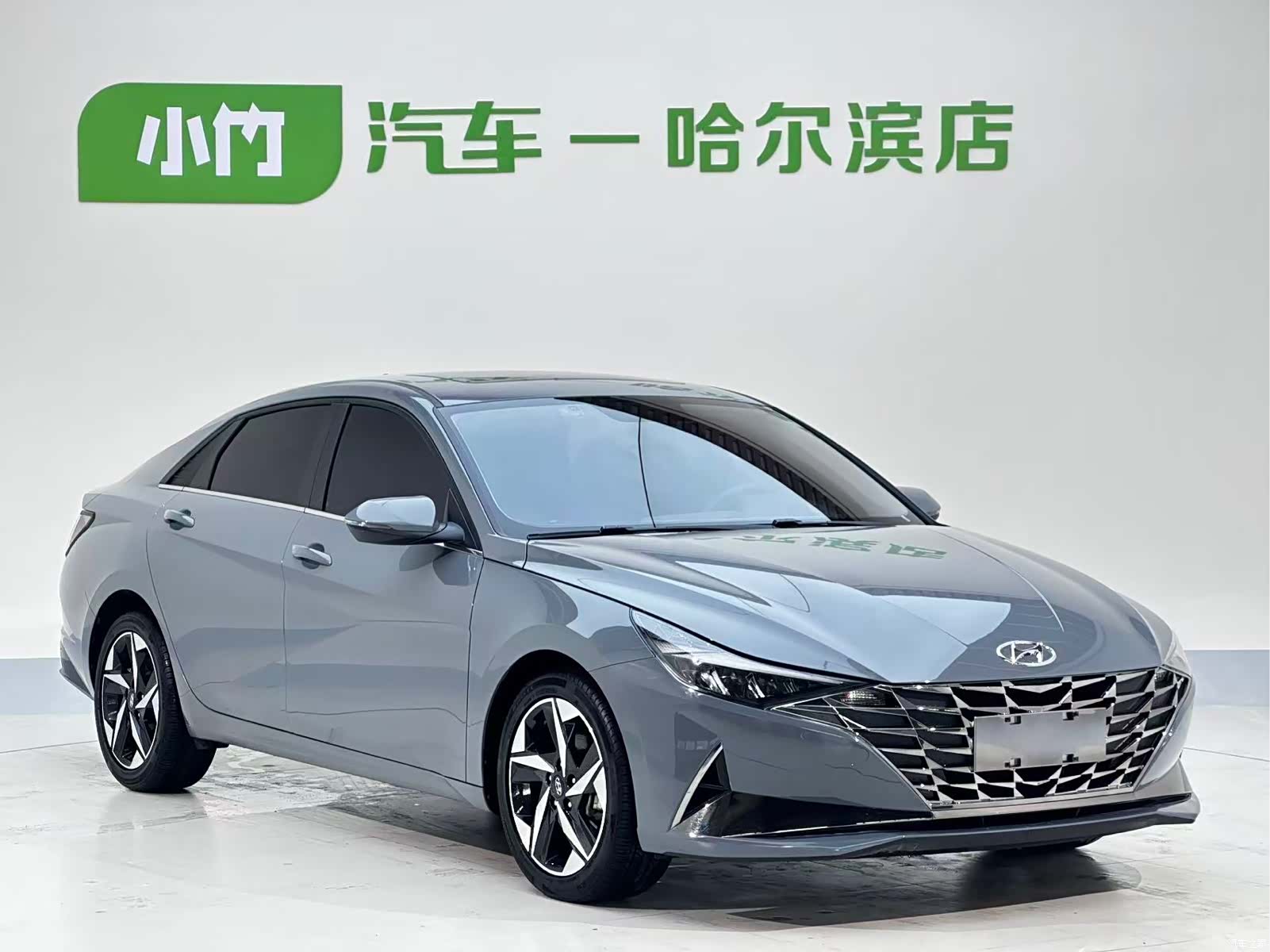 Hyundai Elantra, 2023 3