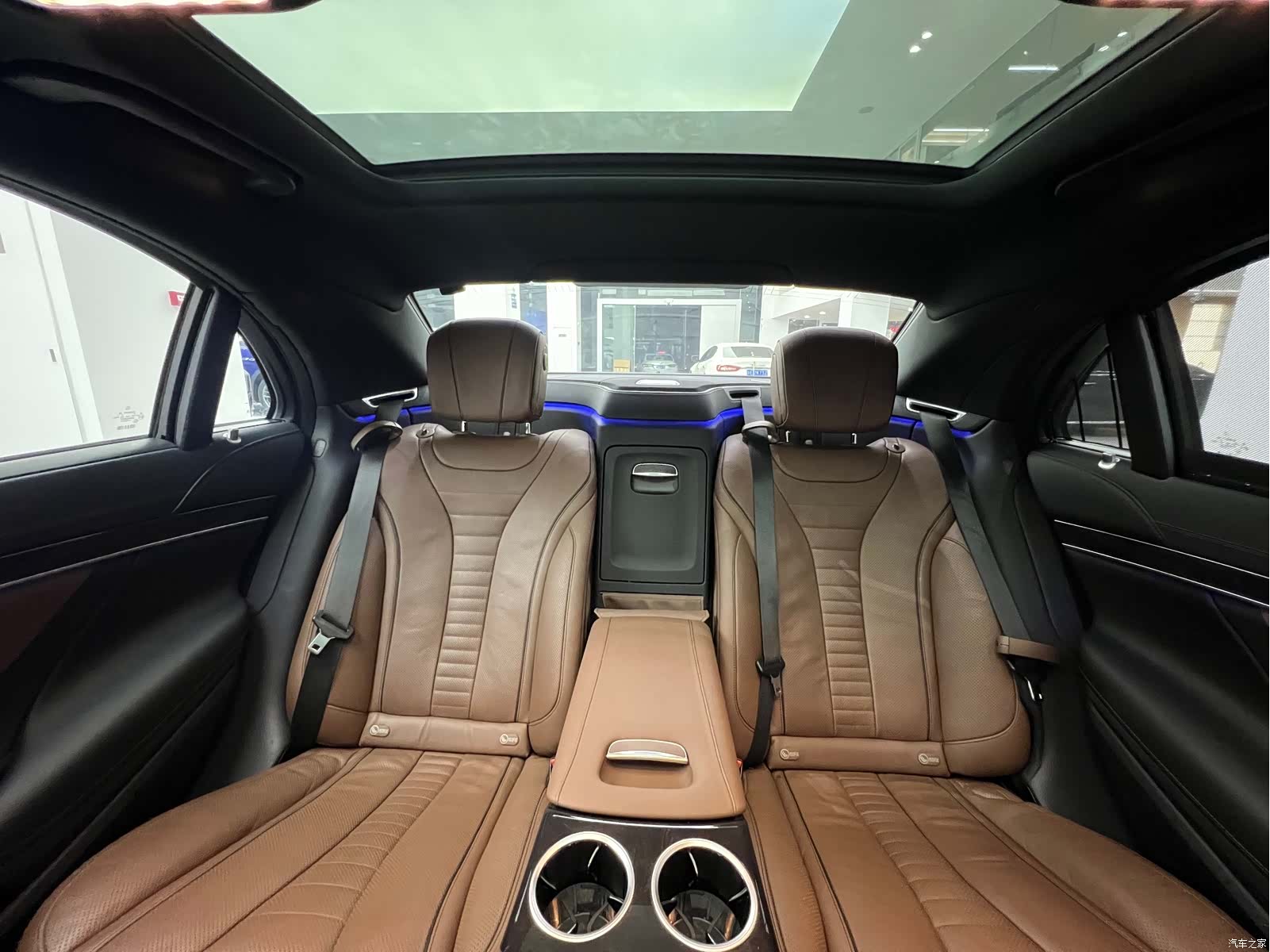 Mercedes-Benz S-Class, 2018 18