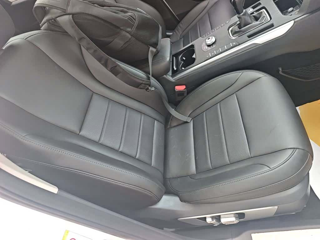WEY VV5, 2018 25