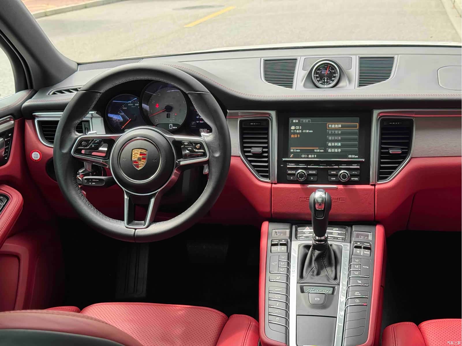 Porsche Macan, 2015 все фото