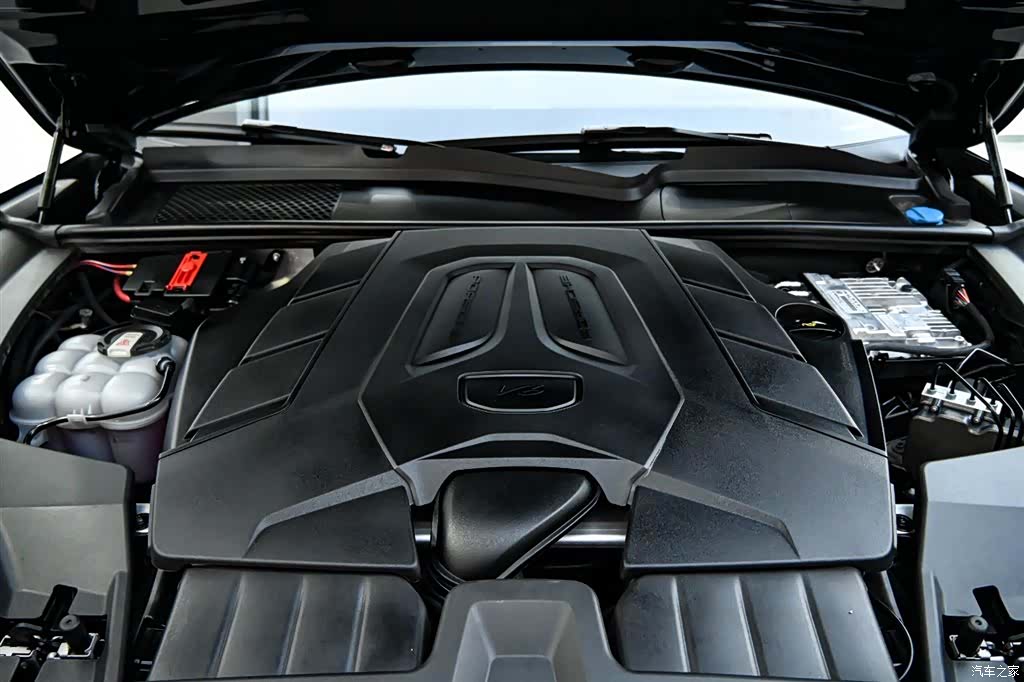 Porsche Cayenne, 2024 33