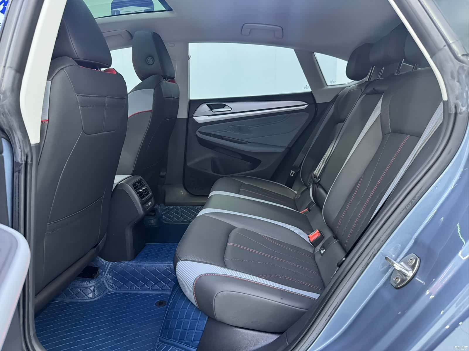 Volkswagen Lamando, 2023 18