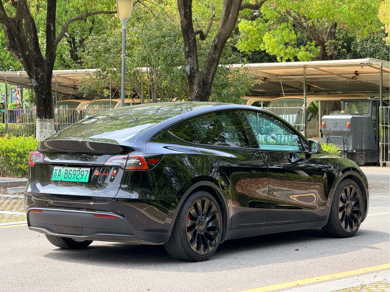 Tesla Model Y, 2022 8