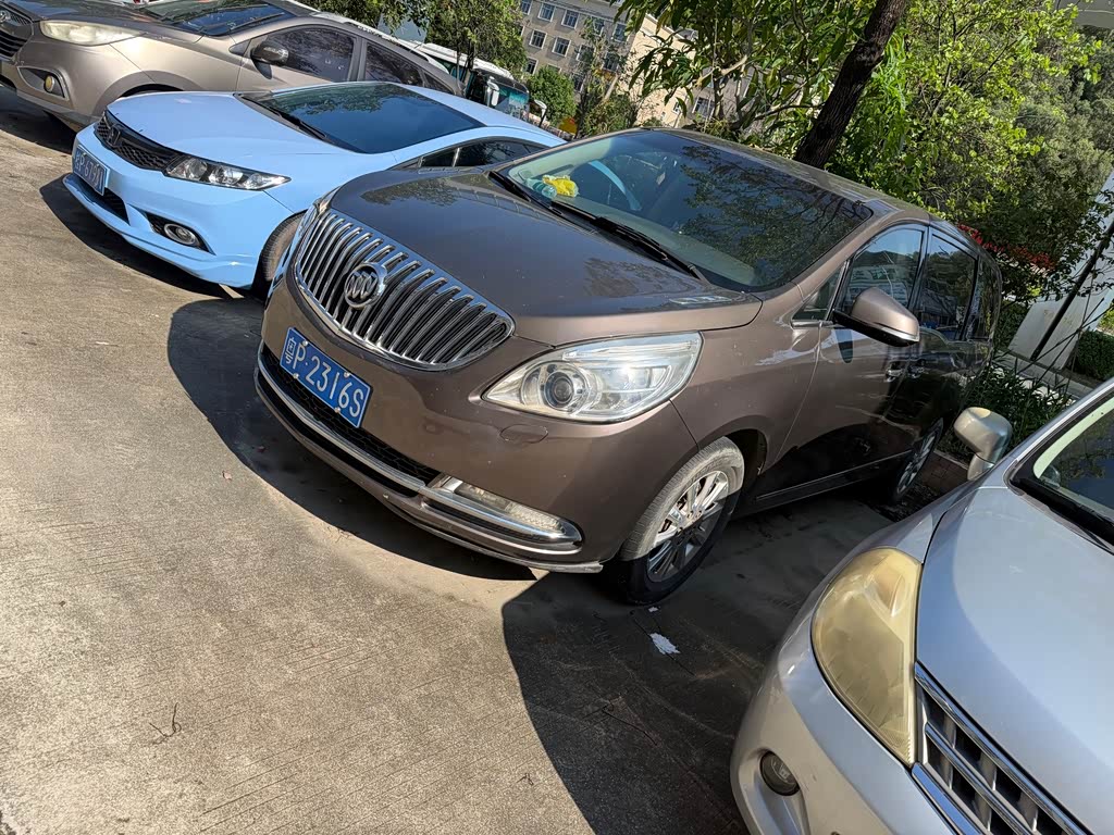 Buick GL8