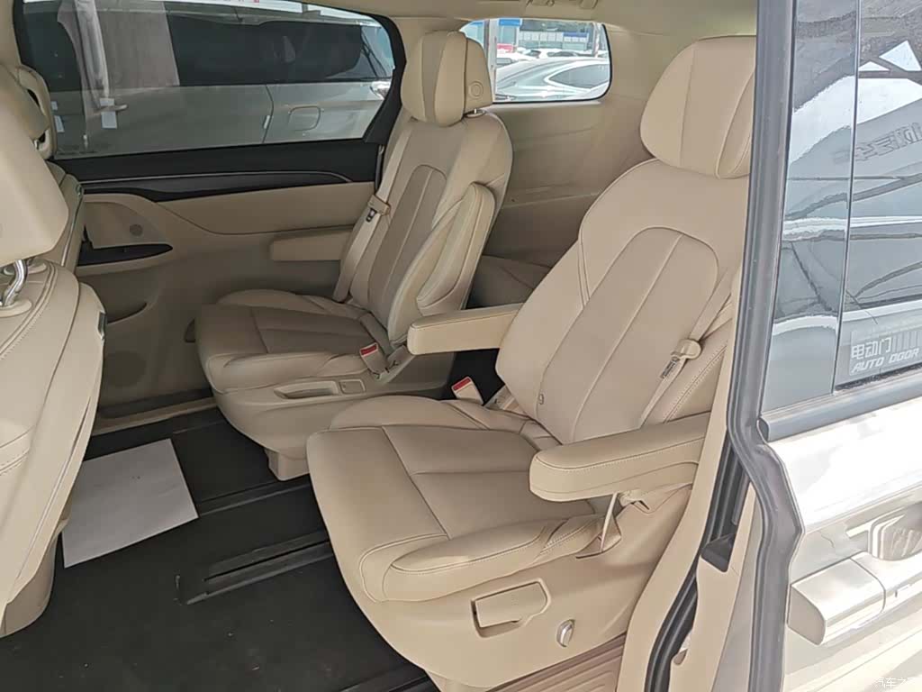 Buick GL8, 2023 17