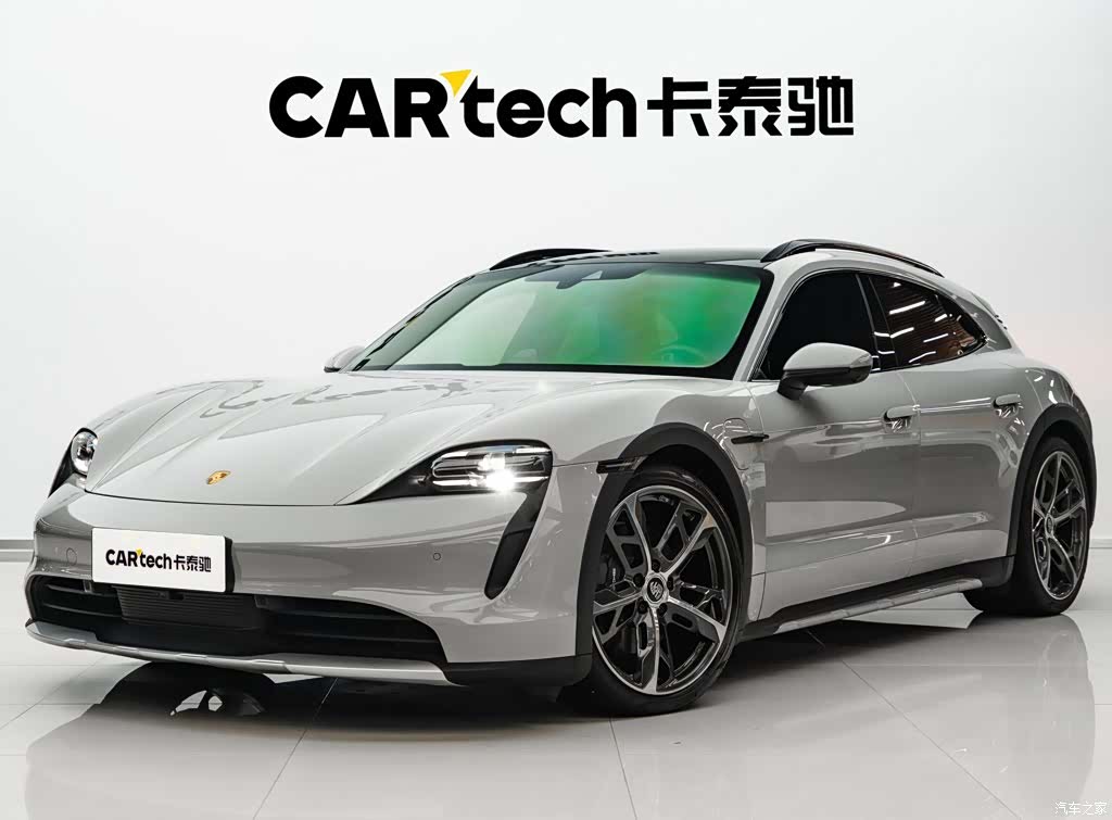 Porsche Taycan, 2023 1