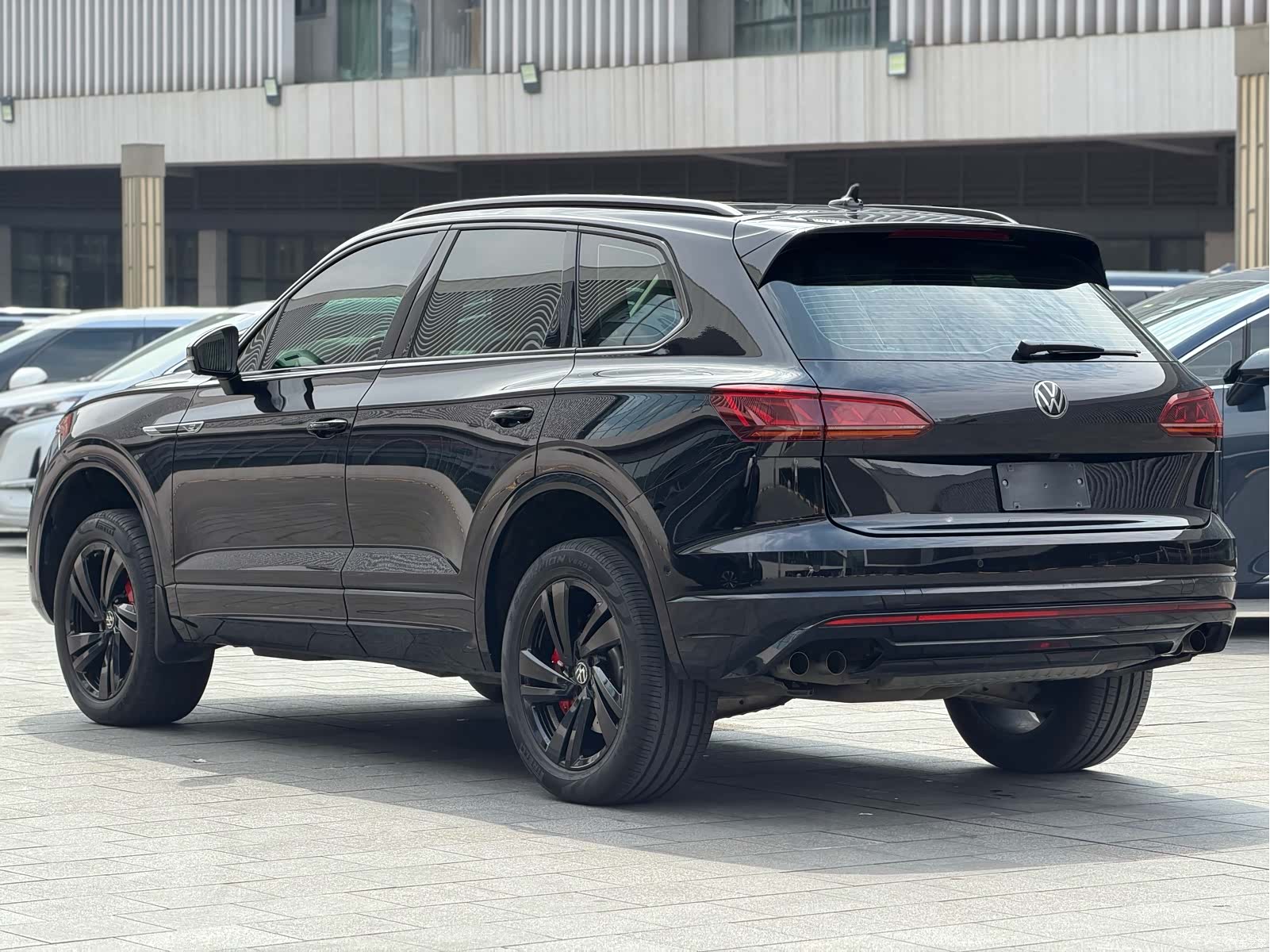 Volkswagen Touareg, 2023 14