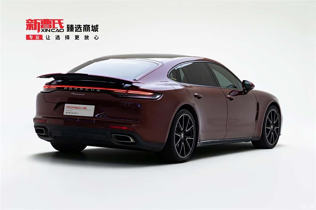 Porsche Panamera, 2022 3