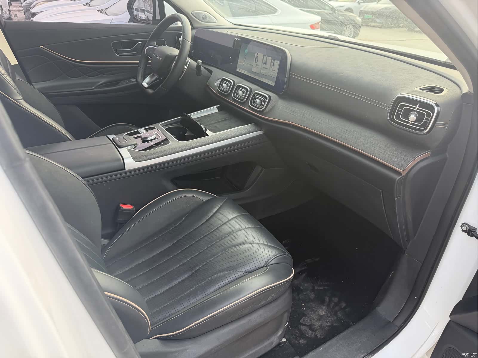 Chery Tiggo 9, 2023 13