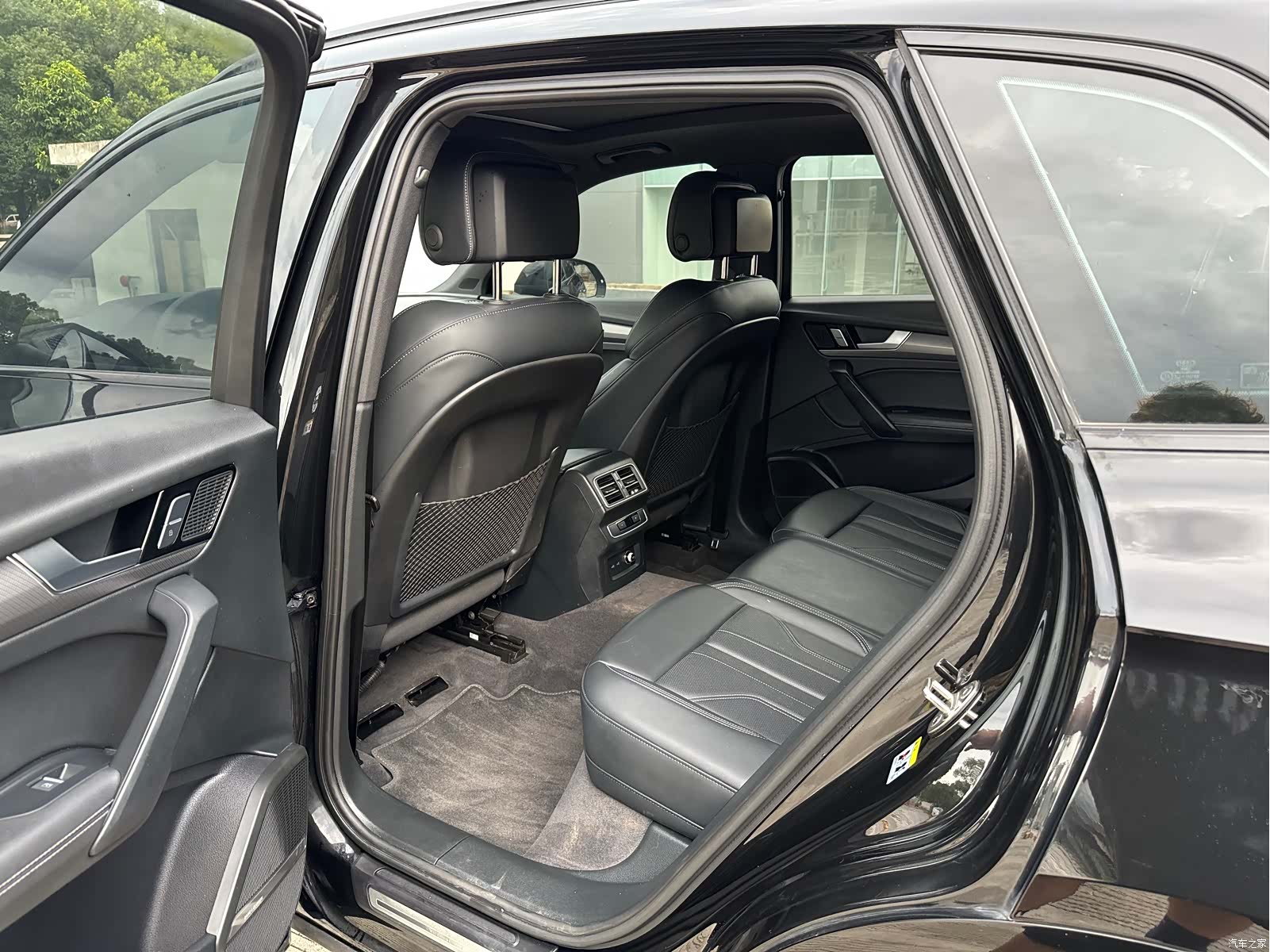 Audi Q5L, 2025 все фото