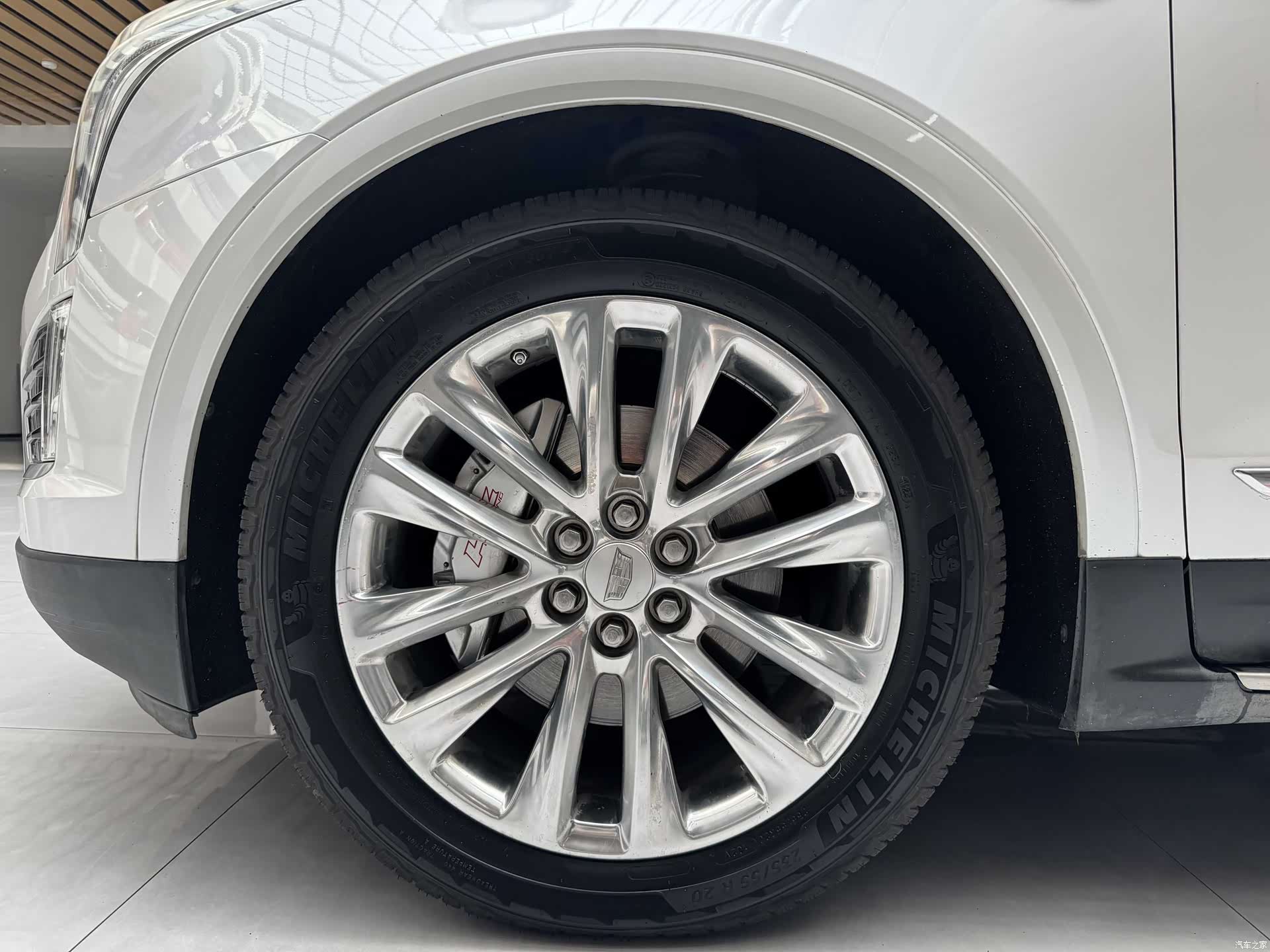 Cadillac XT5, 2017 14