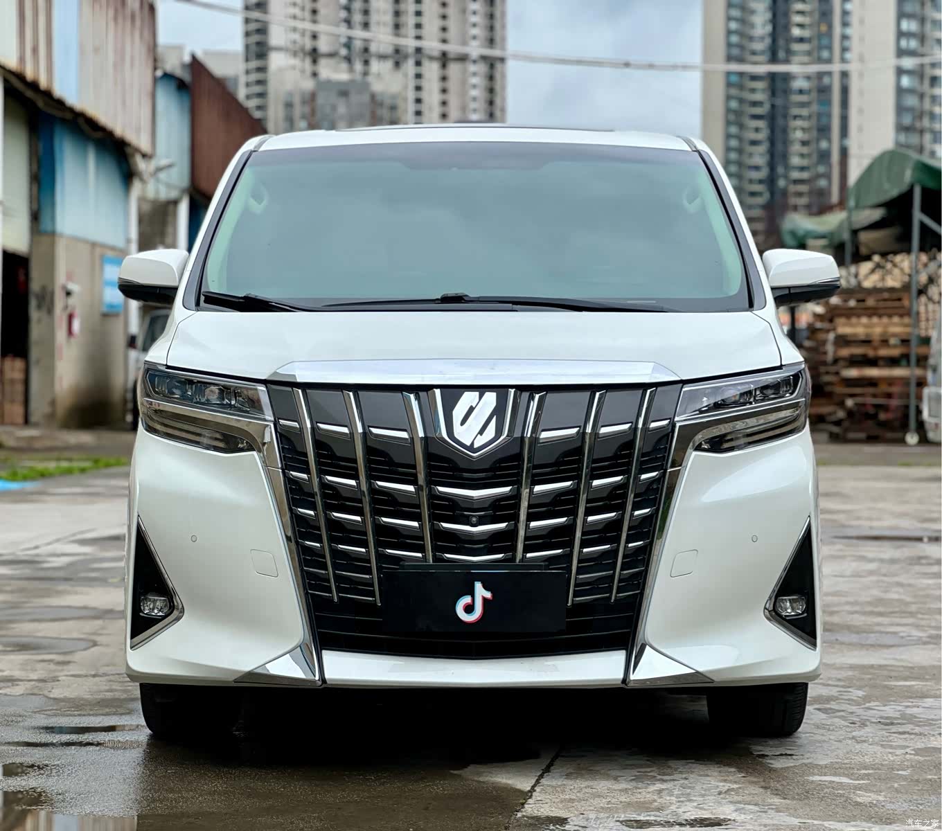 Toyota Alphard, 2016 2