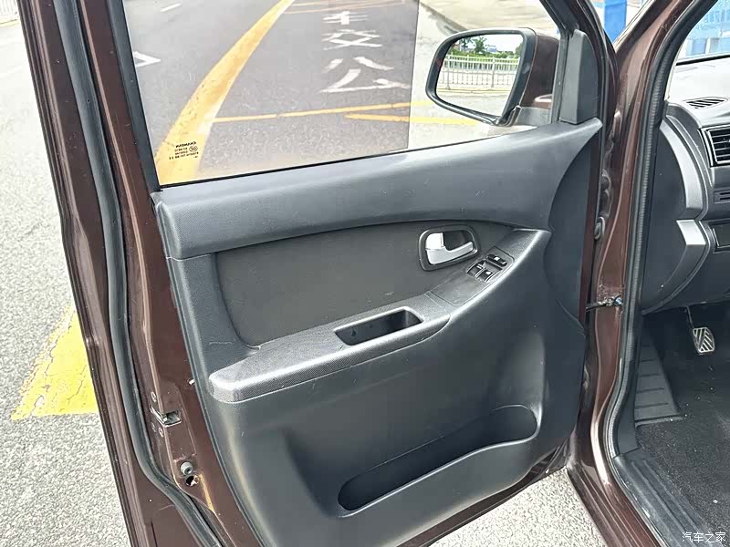 Changan EA15, 2018 9