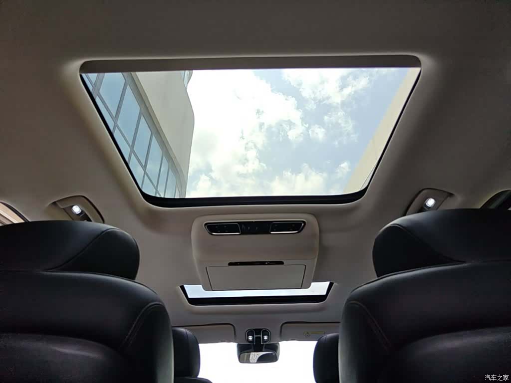 Trumpchi E8, 2024 18