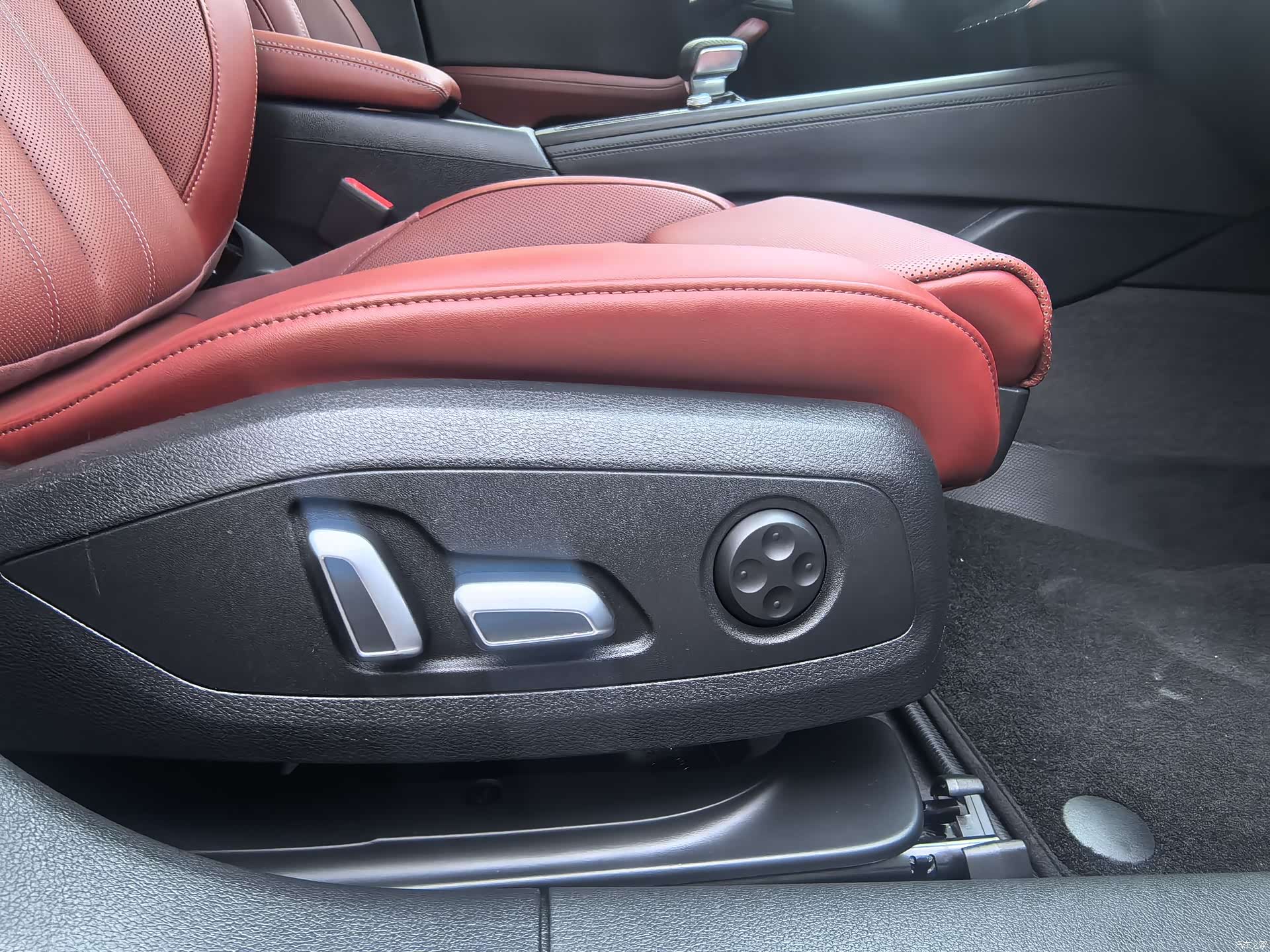 Audi A4L, 2024 17