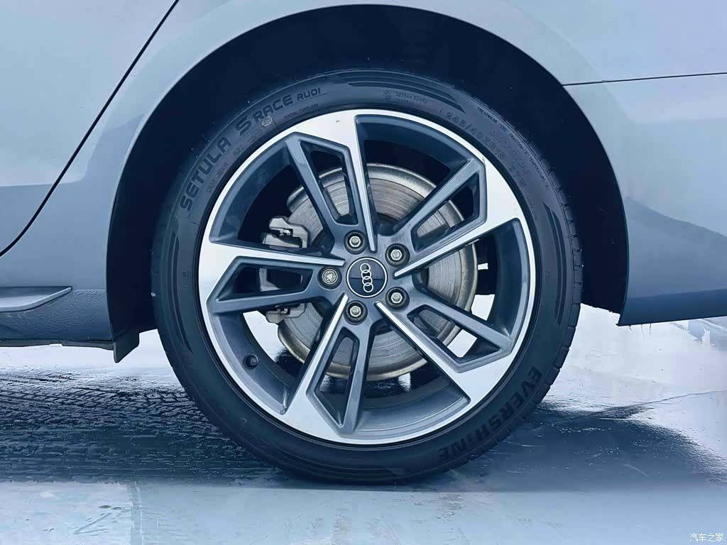 Audi A4L, 2023 23
