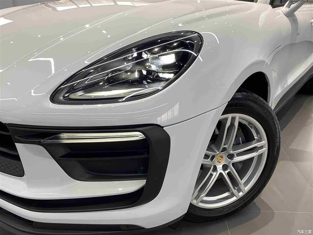 Porsche Macan, 2023 6