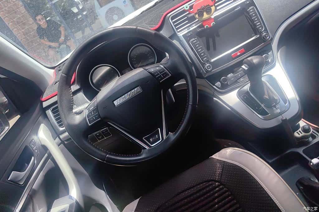 Haval M6, 2017 15
