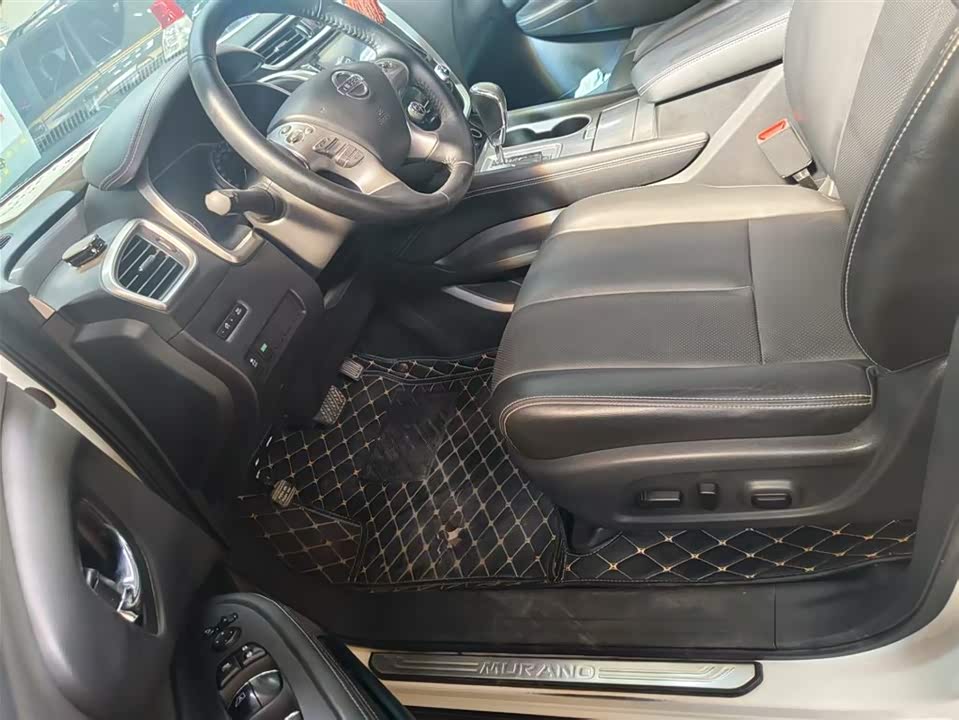 Nissan Loulan Nissan Loulan