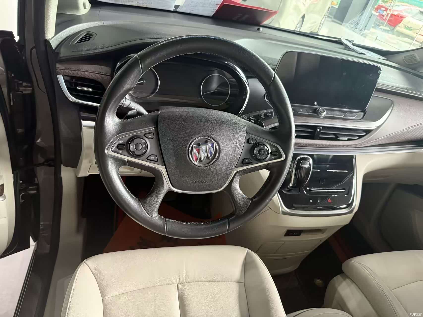 Buick GL8, 2021 все фото