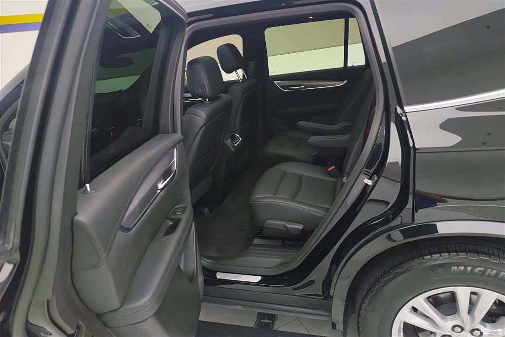 Cadillac XT6, 2020 11