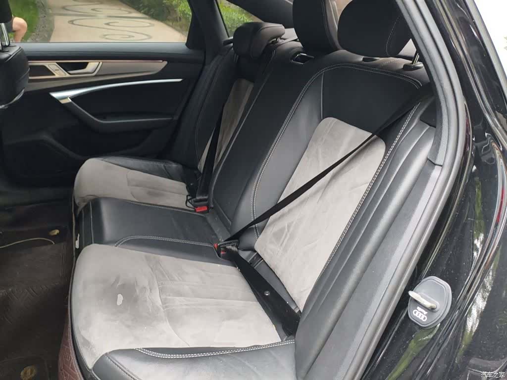 Audi A6L, 2023 15
