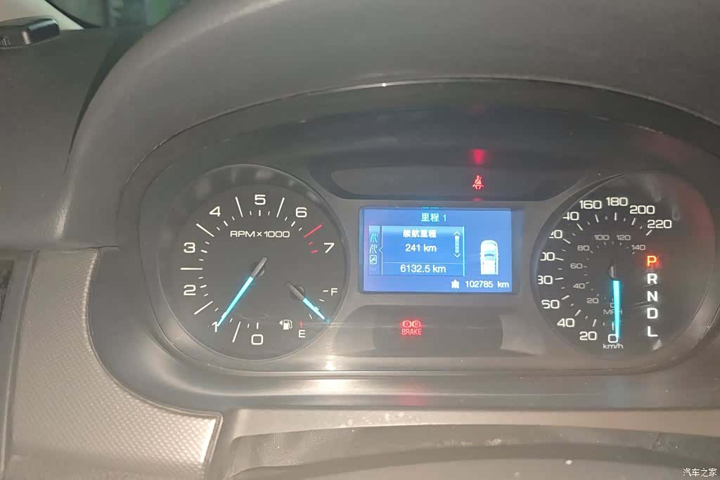 Ford Edge, 2015 14