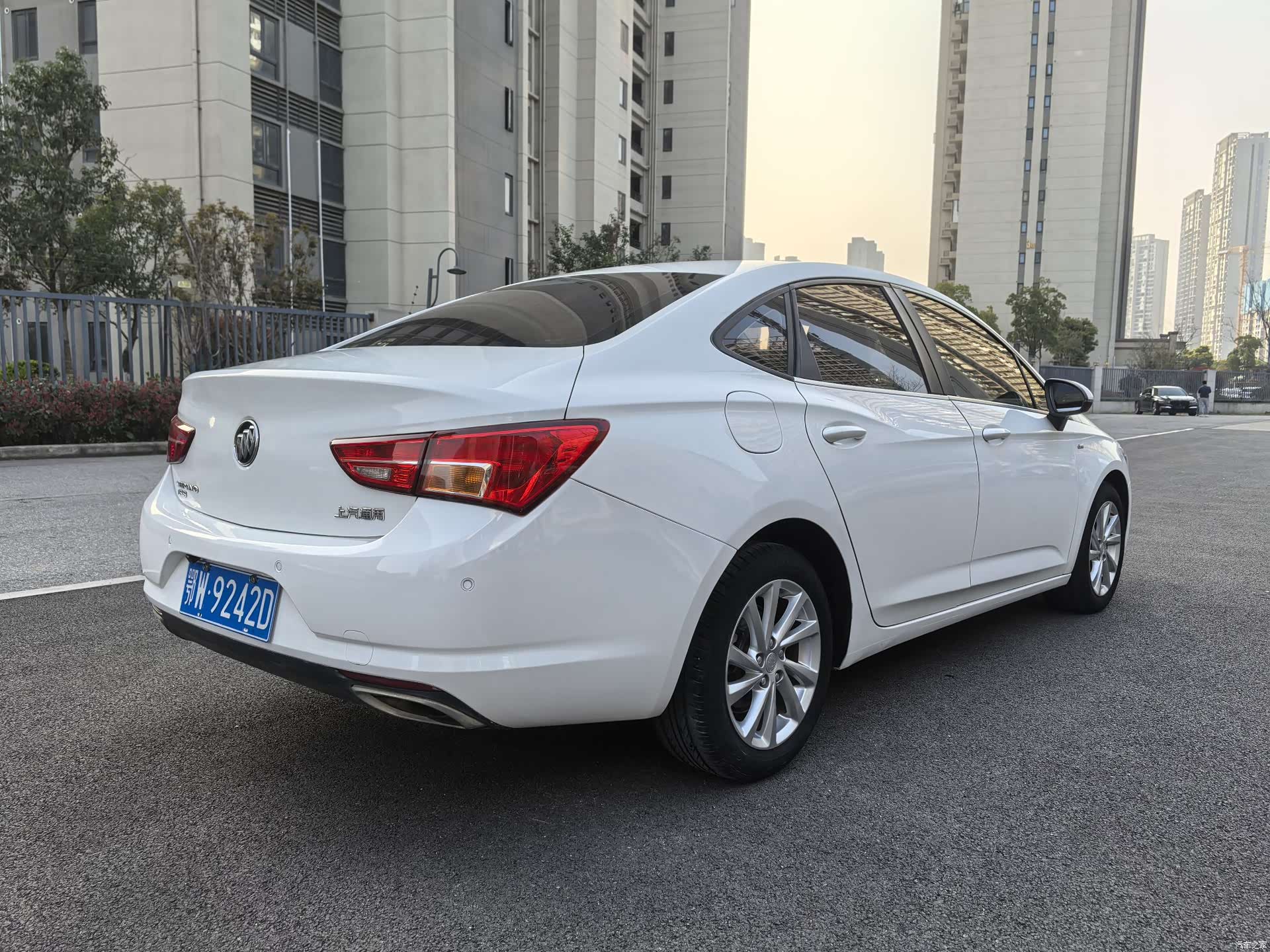 Buick Verano, 2017 6