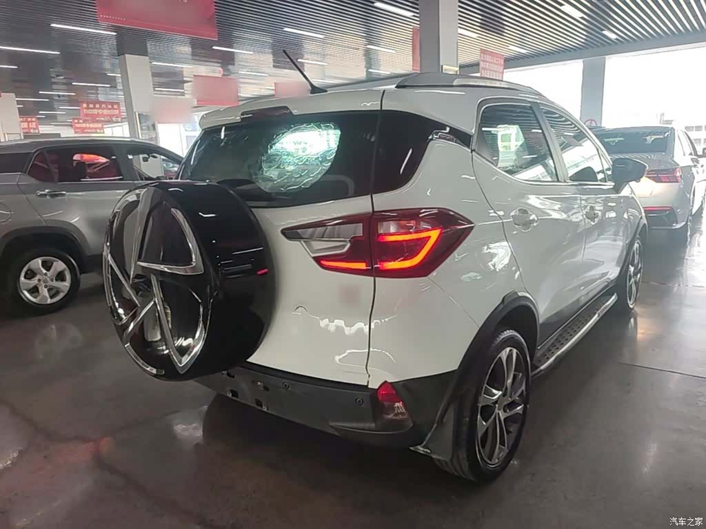 BYD Yuan, 2017 7